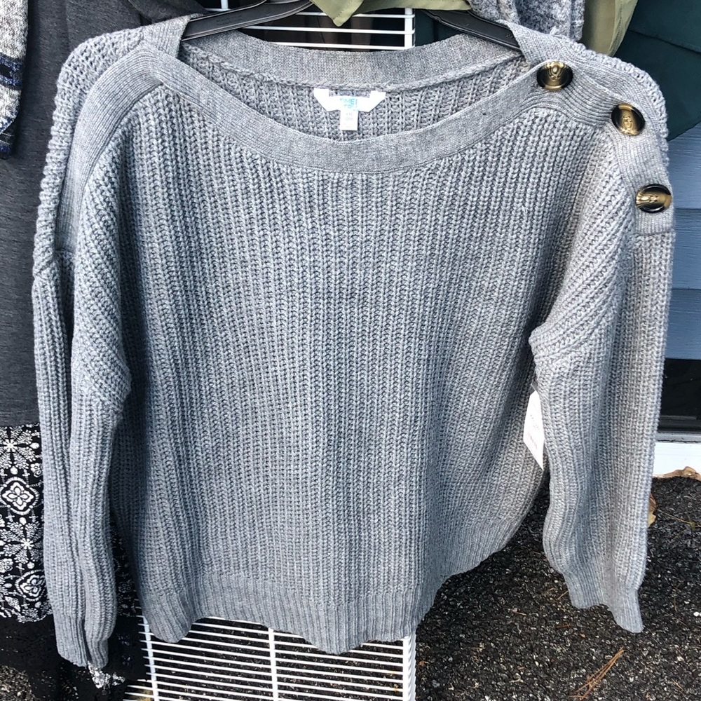 Sweater - Picture 2 of 3